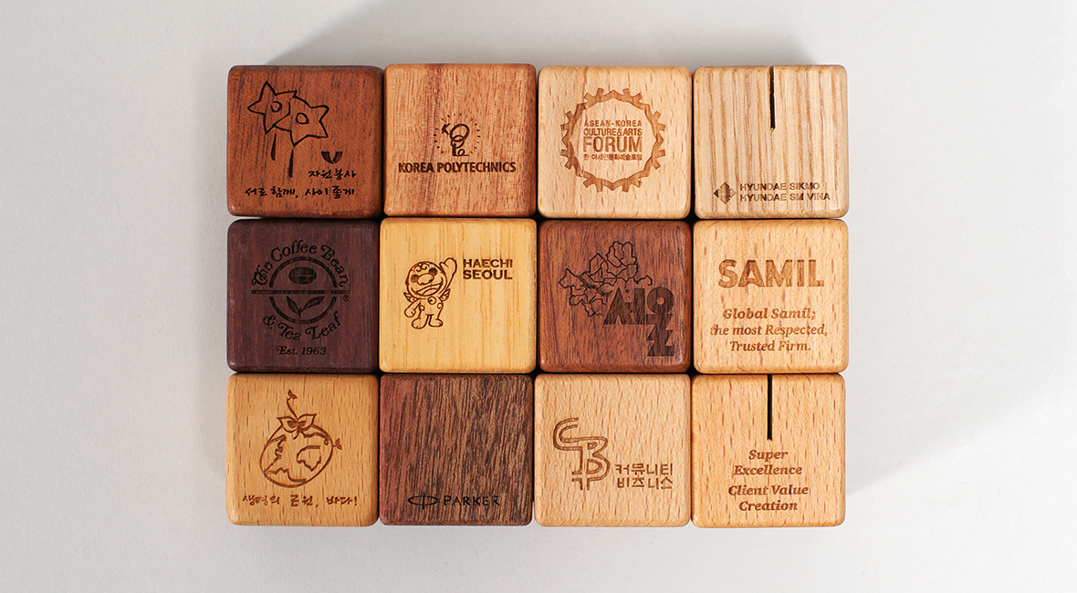 wooden magnet pen card holder for company gift funnyfish design
